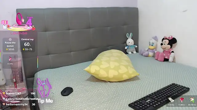 Michelle_Devereaux Live XXX-chat