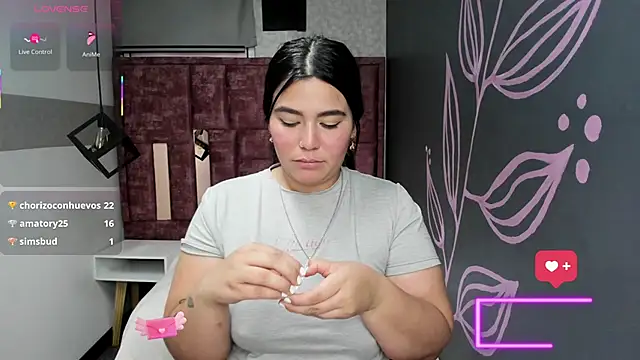 Chat XXX en directo de Kelly__Hot_