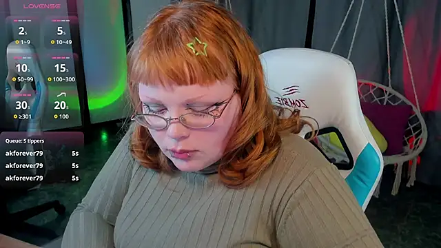 XXX chat uživo modela LottieReed