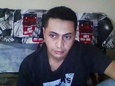 Iml22m 在線直播表演