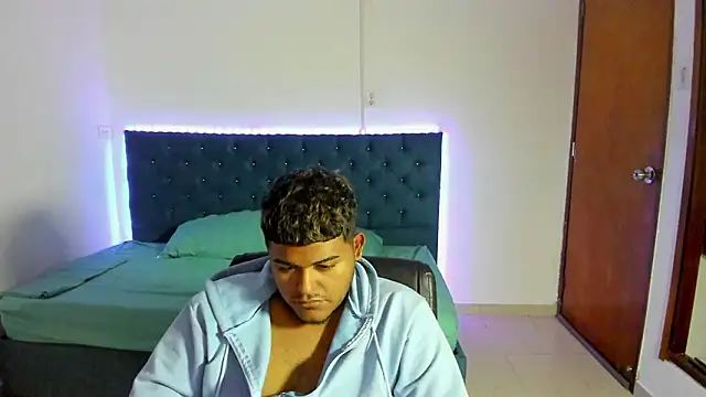 jordan_colman's Webcam Show