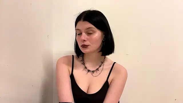 Show modela MisAlise na web-kameri