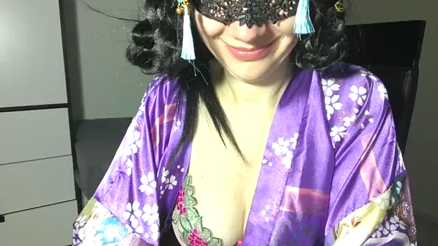 Aromaloveqq 现场XXX聊天