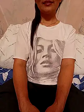 Doremon_95 网络视讯表演