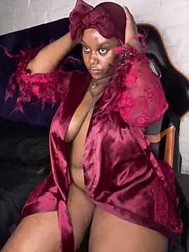 QUEEN_NOBUHLE_FEMDOM_777 Webcamshow