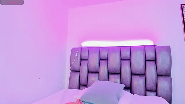 Alicee_Broownn's Live XXX Chat