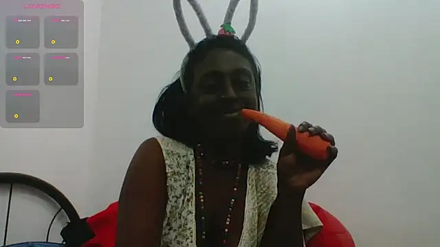 mamakarma1403's Live XXX Chat