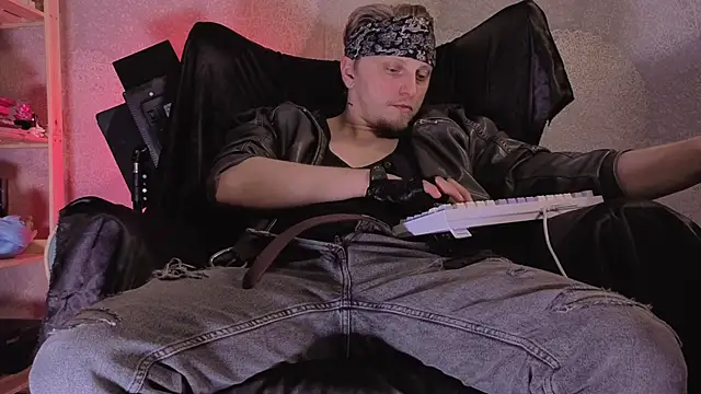 Vincent_Hardman – Live XXX-chat