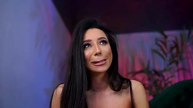 GinaValentinna élő XXX-chatje