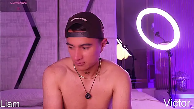 LiamDeep Adlı Modelin Canlı XXX Sohbeti