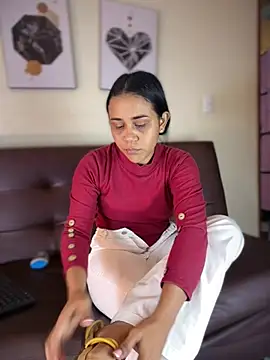 IriaLux: απευθείας συνομιλία ΧΧΧ