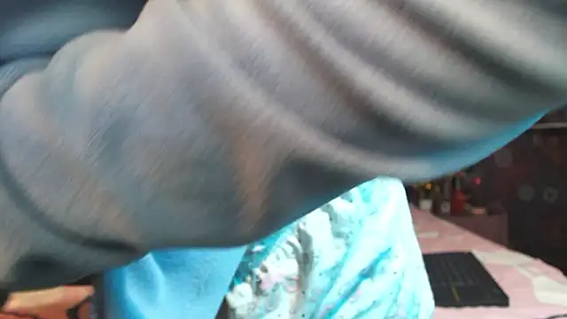 SquirtyAlice: онлайн-секс-чат