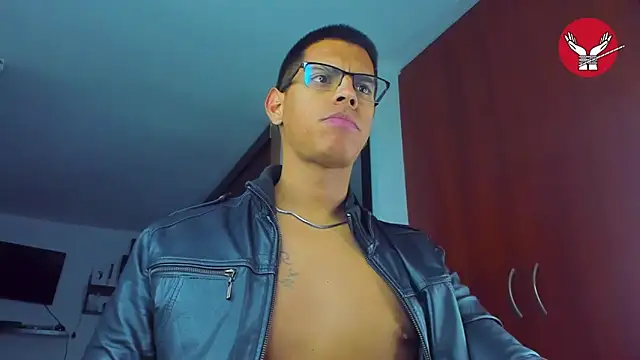 _John_Boy_ 即時 XXX 聊天