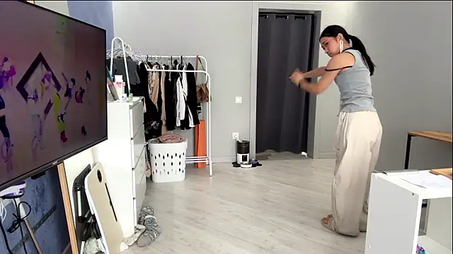 Chatroom XXX en direct de SweetMiaXO