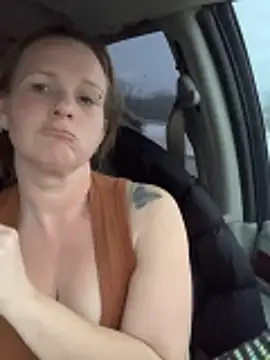 XXX chat uživo modela RagingRebecca