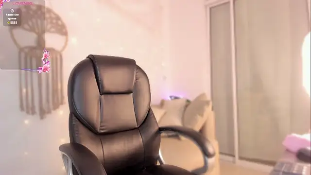 Вебкам-шоу Hannaa_Dolly