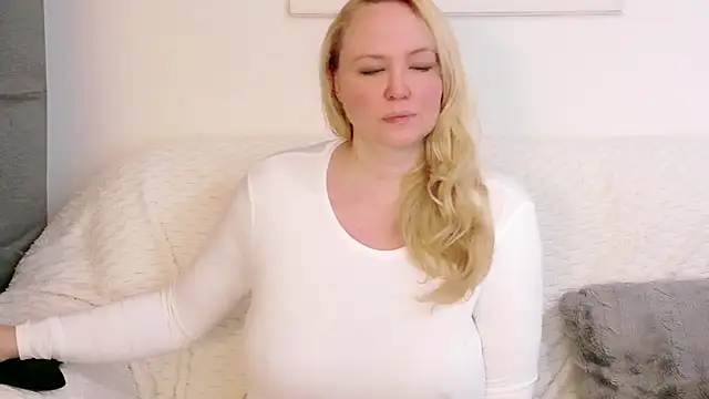 Sarah4you Live XXX-chat