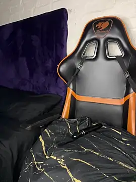 QUEEN_NOBUHLE_FEMDOM_777 Webcamshow