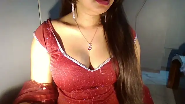 Yashika_Loves' Live XXX Chat