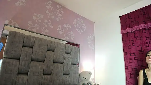 Chatroom XXX en direct de KatySweetas