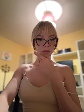 Carlita_cute – Naživo XXX chat