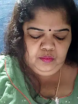 tamilthanushri live XXX chat