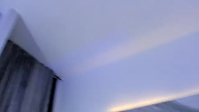 thamiina_ live XXX chat