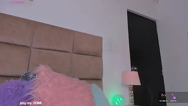 Онлайн чат XXX ashleycurvyy