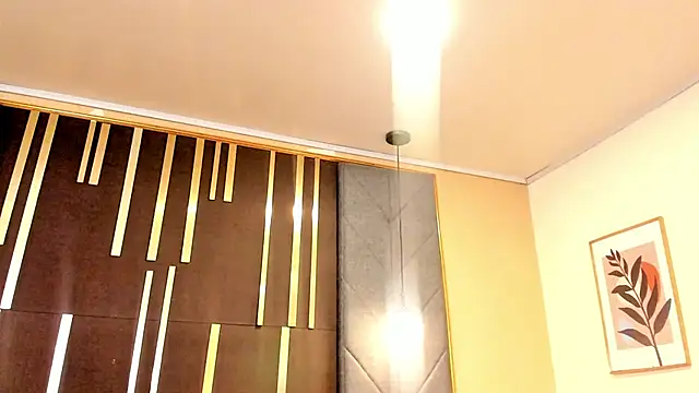 Chatroom XXX en direct de OliviGrace