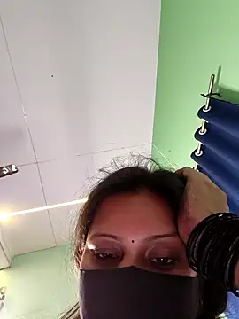 noty_girl2のライブXXXチャット