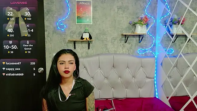 Devil_AliceXo Webcam show