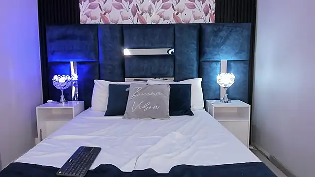 LolaGray__'s Live XXX Chat