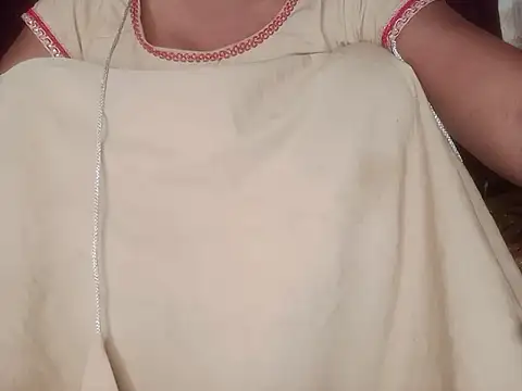 Онлайн чат XXX Shenaya-4Hot