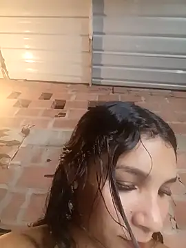 chikivivi- লাইভ XXX চ্যাট