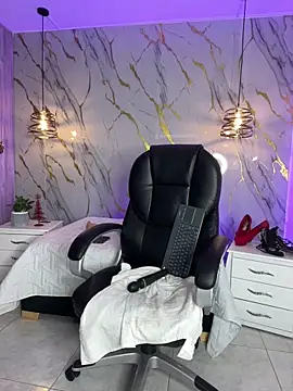 Scaarlettfox Chat XXX in diretta