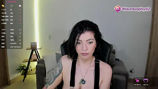 laurasophya 即時 XXX 聊天