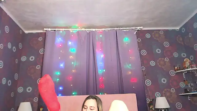 SquirtyAlice's Live XXX Chat