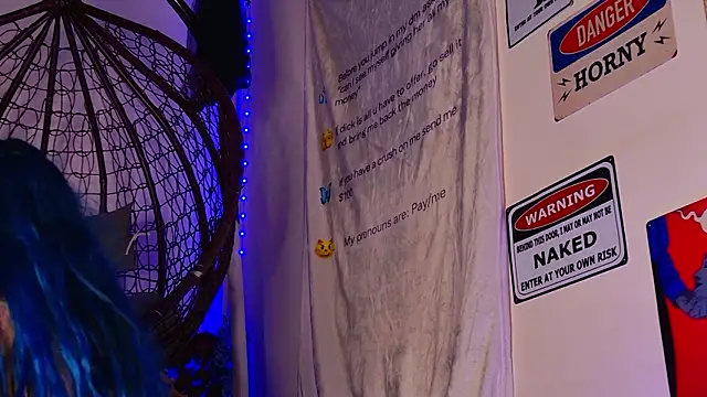 AriaVoss Chat XXX live