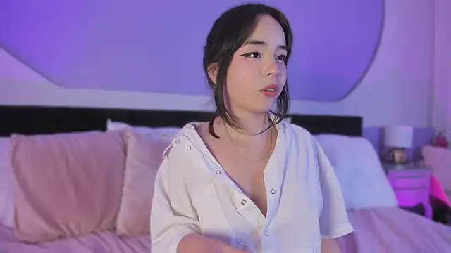 Lilou_albrecht webcam show