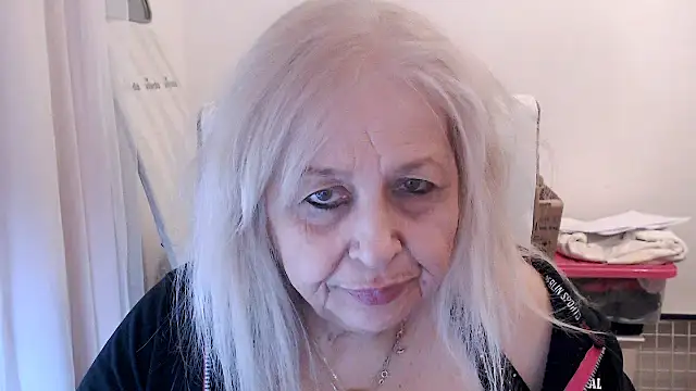 SusiLifeXXX's Webcam Show