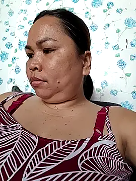 XXLorie_02's Webcam Show