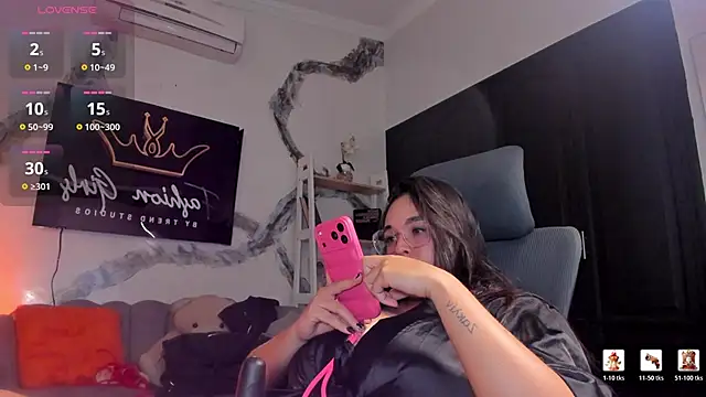 CelesteBrucee 即時 XXX 聊天