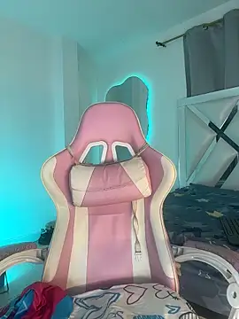 Mara_royal Adlı Modelin Web Kamerası Şovu