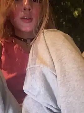 SweetBunnyGF's Live XXX Chat