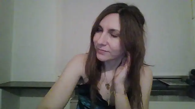 JasmineGlamour Adlı Modelin Canlı XXX Sohbeti