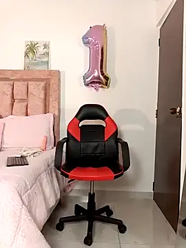 Curlystartt Webcam-Show