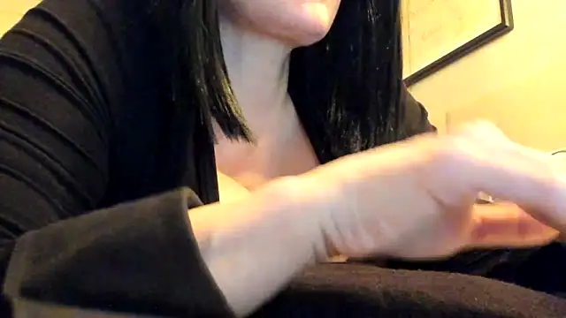 ChristieCru live XXX chat