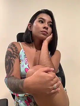 AlyssaRay: απευθείας συνομιλία ΧΧΧ