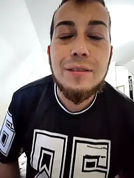 Badmind222 Webcam-Show