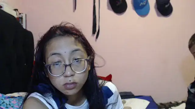 Violet_And_Smith Live XXX-Chat